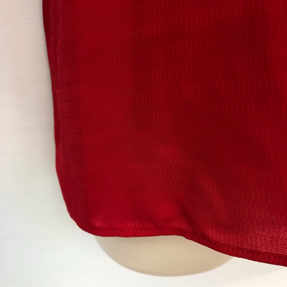 NWT I.N. San Franscisco Red Back Lace Top - Picture 10 of 16